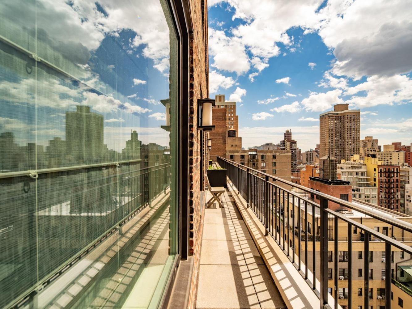 The Marmara Park Avenue Hotel New York City Exterior photo